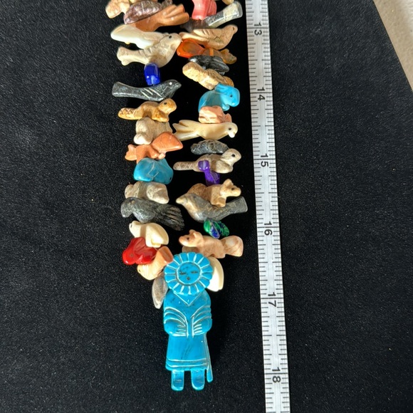 Native American Zuni Fetish Necklace - Picture 14 of 16